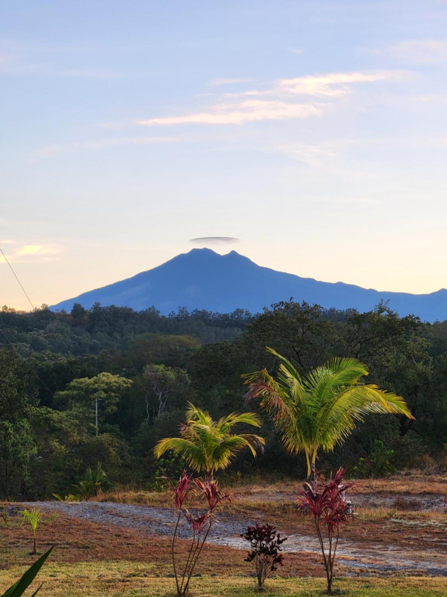 Hacienda En Los Volcanes Guayabo  Exterior photo